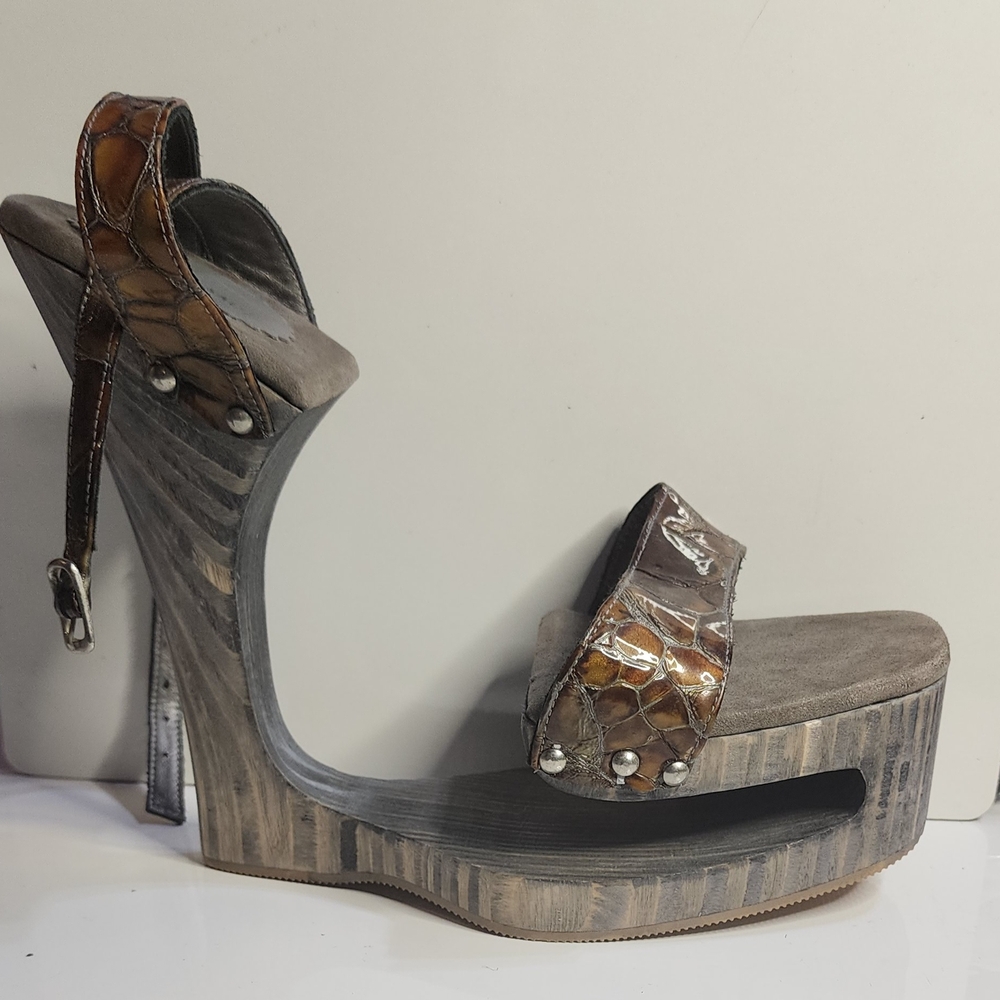Brown and Gray Platform Shoes with Layered Sole